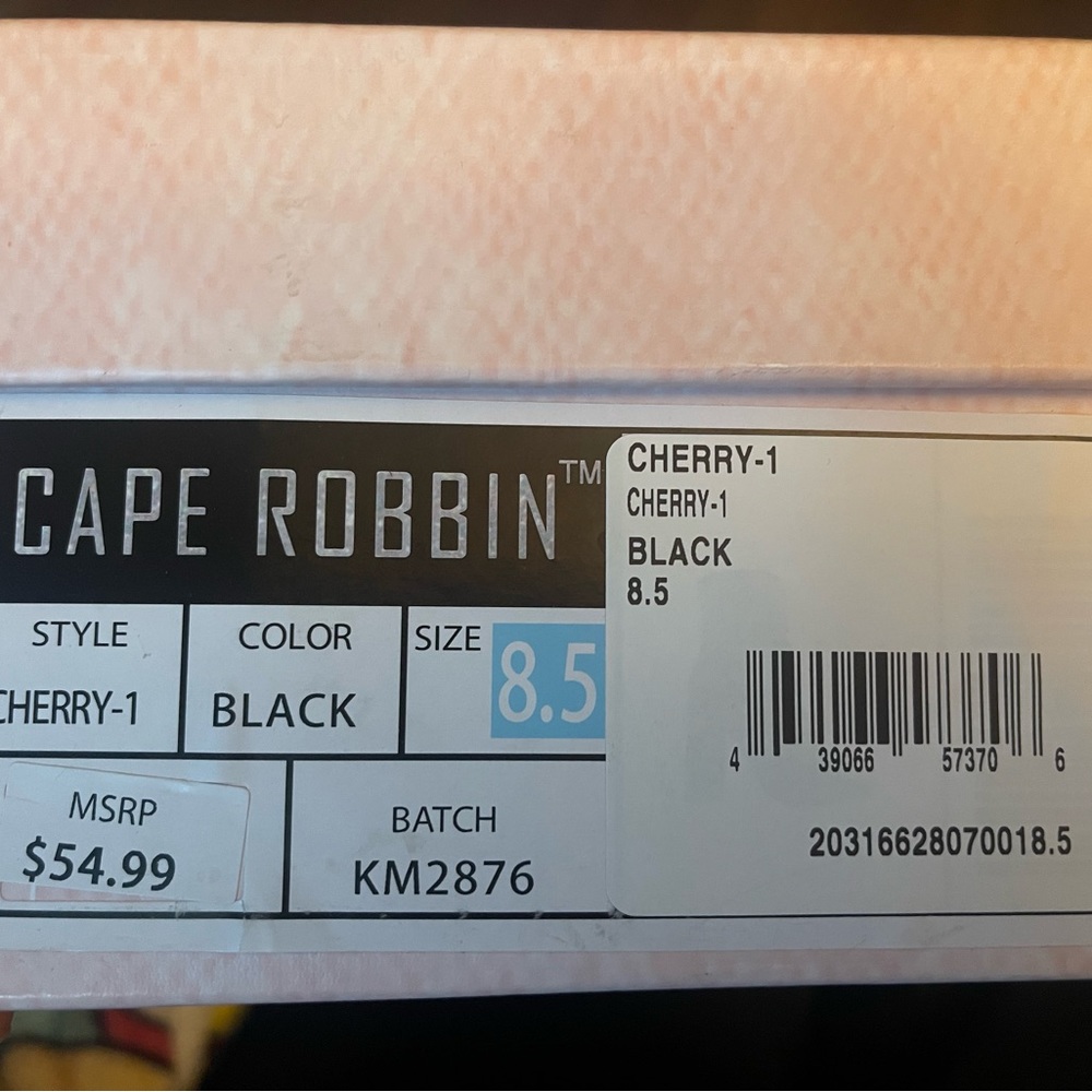 Cape Robbin buckle up open toed boots. Size 8.5. Gently used